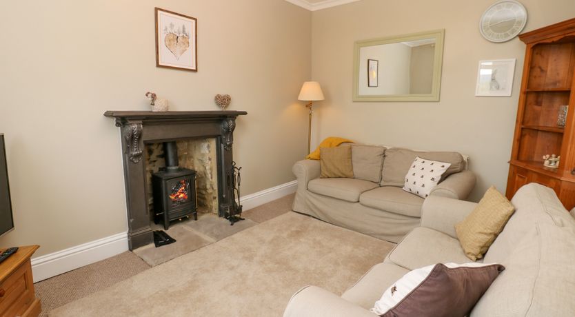 Photo of Thistlewood House