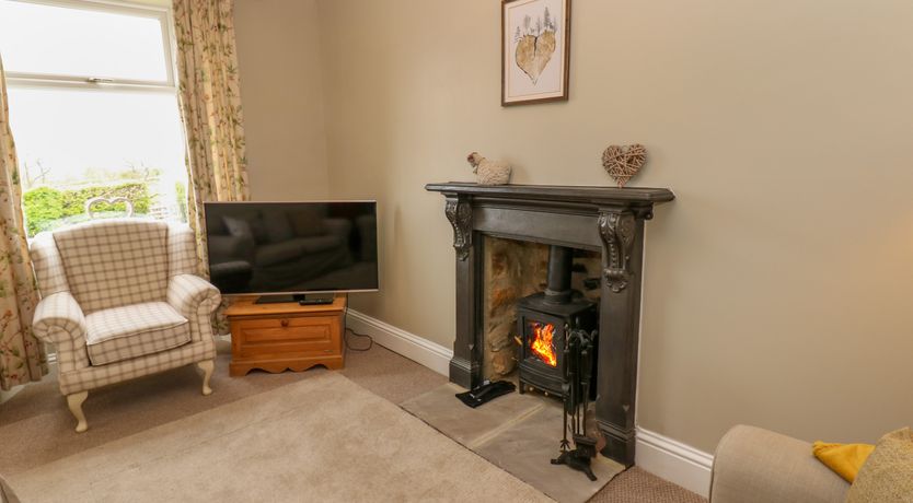 Photo of Thistlewood House