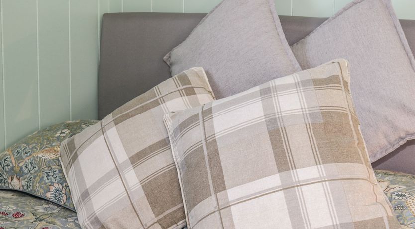 Photo of Cwtch Winnie Shepherds Hut