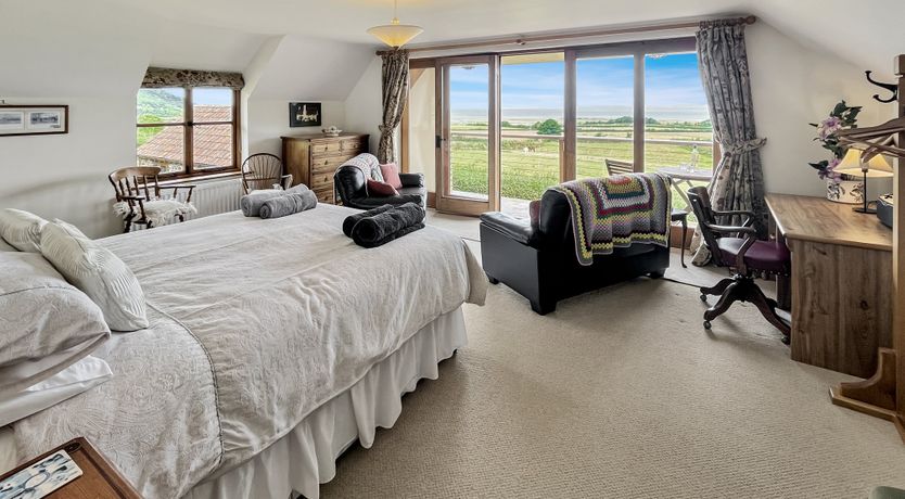 Photo of Splatt Barn, Porlock