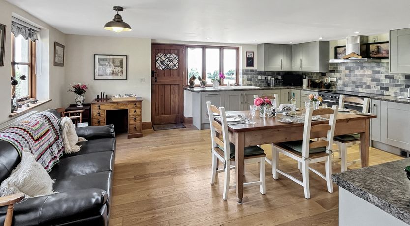 Photo of Splatt Barn, Porlock