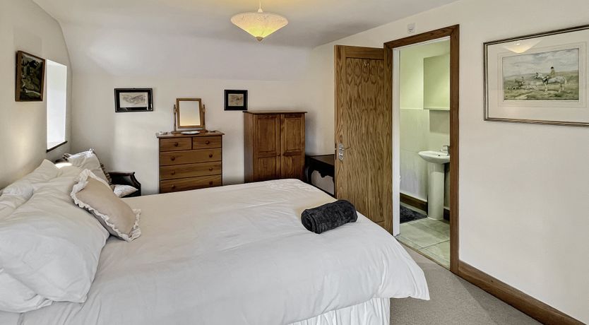 Photo of Splatt Barn, Porlock