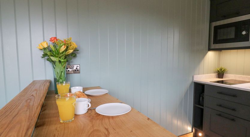 Photo of Dam View Shepherds Hut