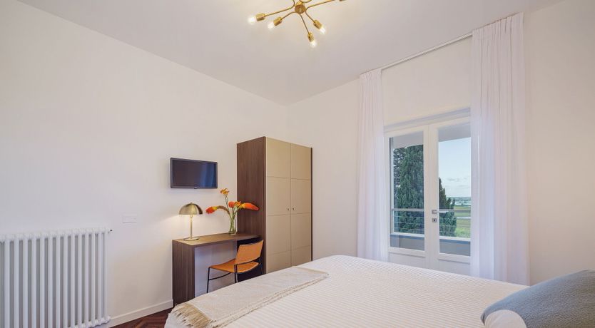 Photo of Tuscan Opulence