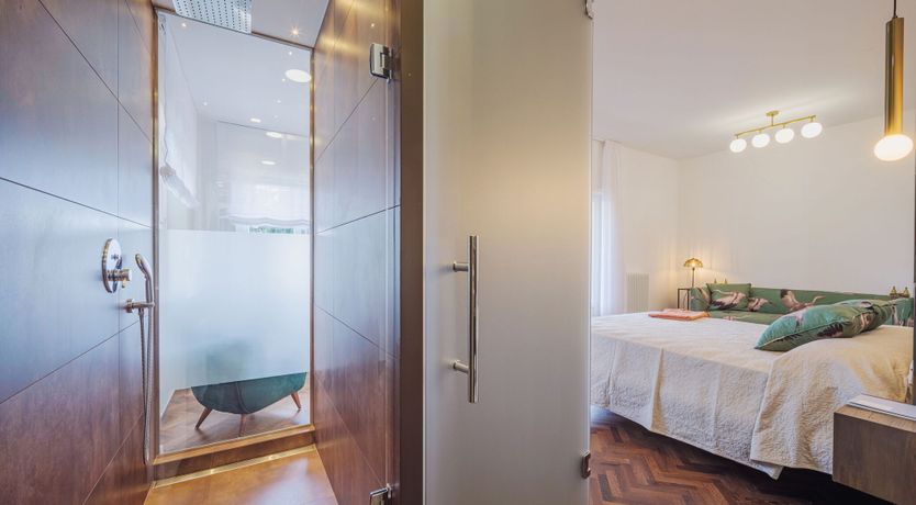 Photo of Tuscan Opulence