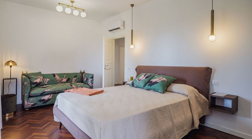 Photo of Tuscan Opulence