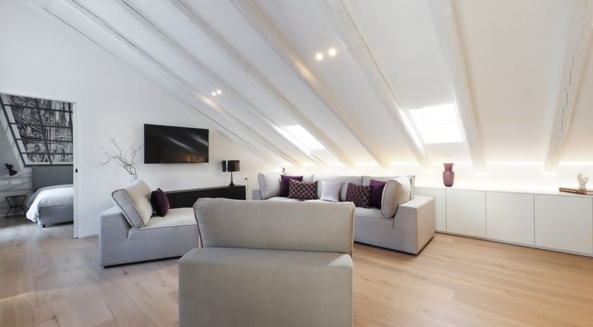 Photo of Milanese Flair