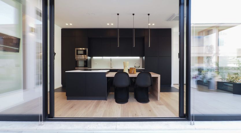 Photo of Milanese Flair