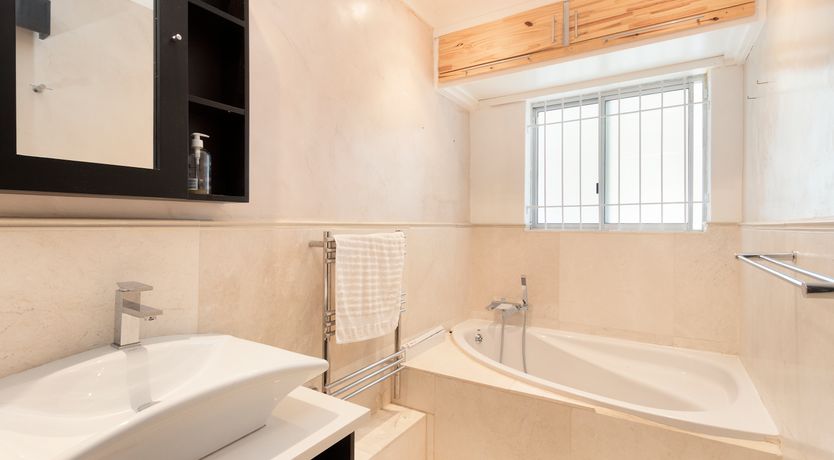 Photo of Signal Hill Splendour