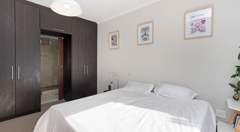 Photo of Signal Hill Splendour