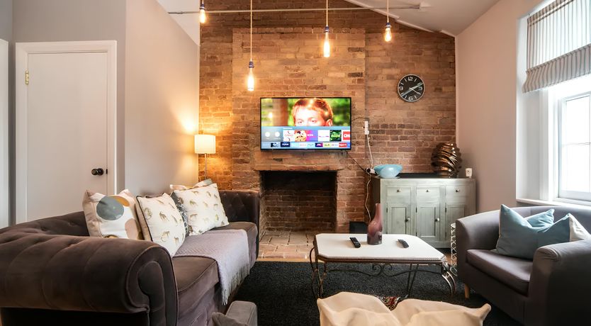 Photo of The Oak & Ivy