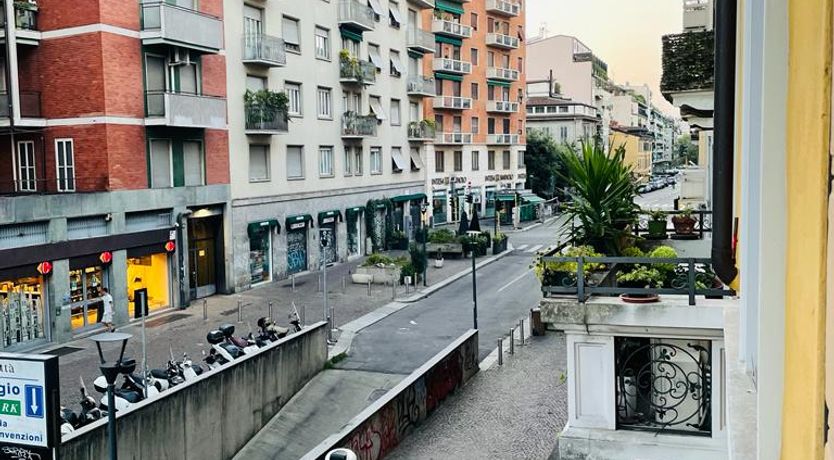 Photo of Milanese Sun