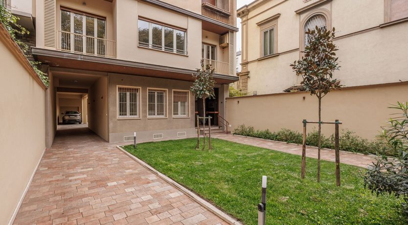 Photo of Florentine Gem