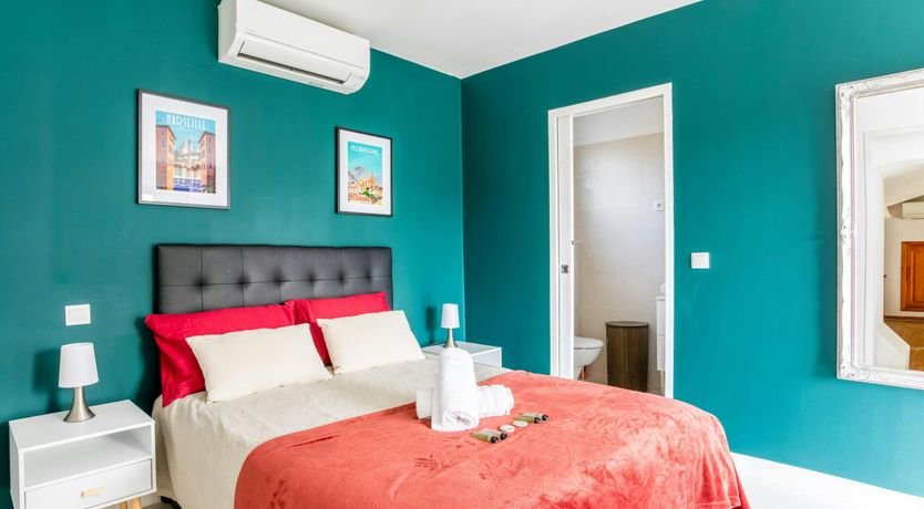 Photo of Passing Time in Provence