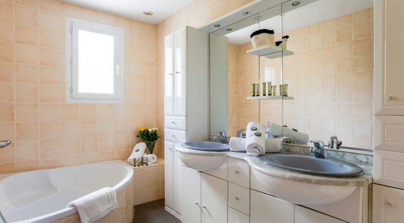 Photo of Passing Time in Provence