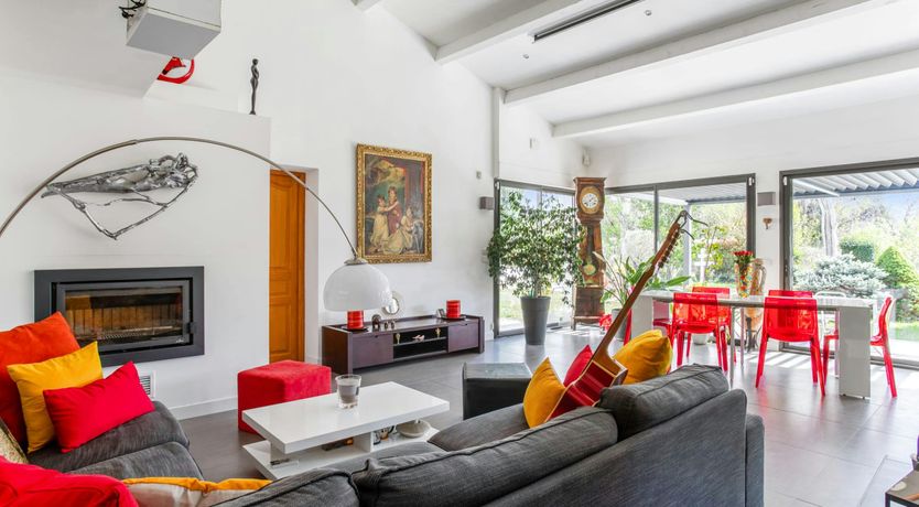 Photo of Passing Time in Provence