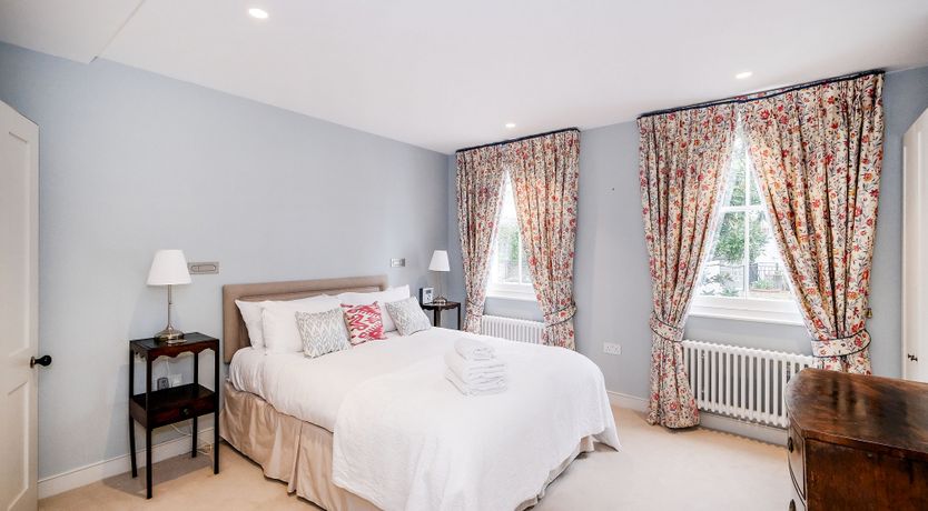 Photo of The Chelsea Muse