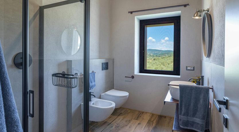 Photo of Olive & Sunflower