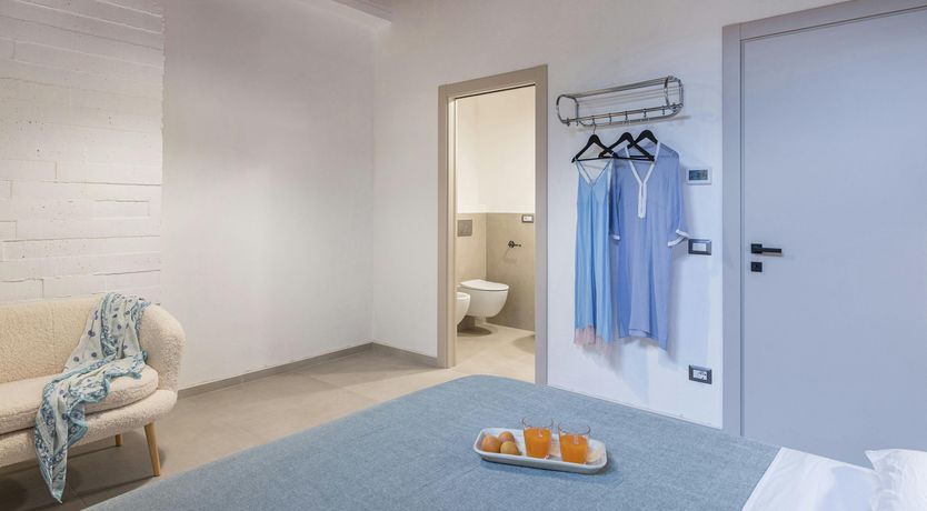 Photo of Olive & Sunflower