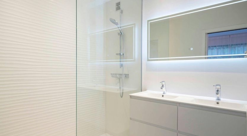 Photo of Riviera Sunshine