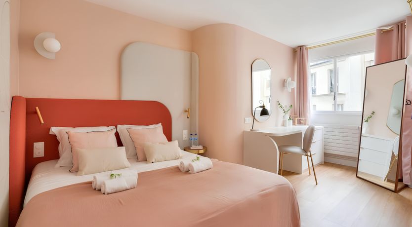 Photo of A Rose in Paris