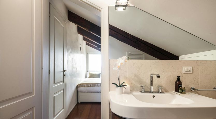 Photo of A Canal of Dreams