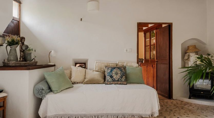 Photo of Dancing Sun Light