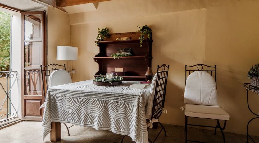 Photo of Dancing Sun Light