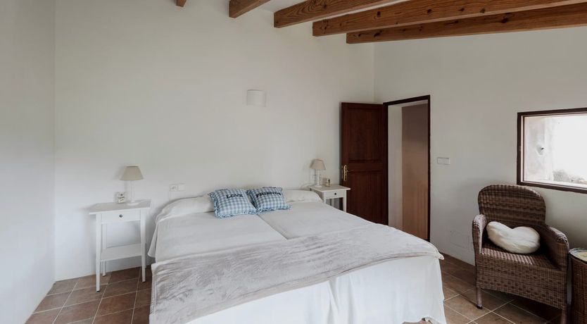 Photo of Dancing Sun Light