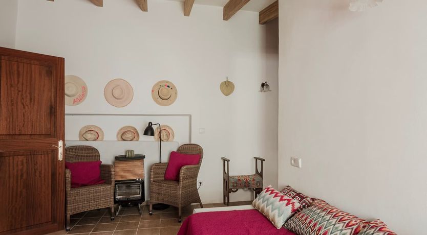 Photo of Dancing Sun Light