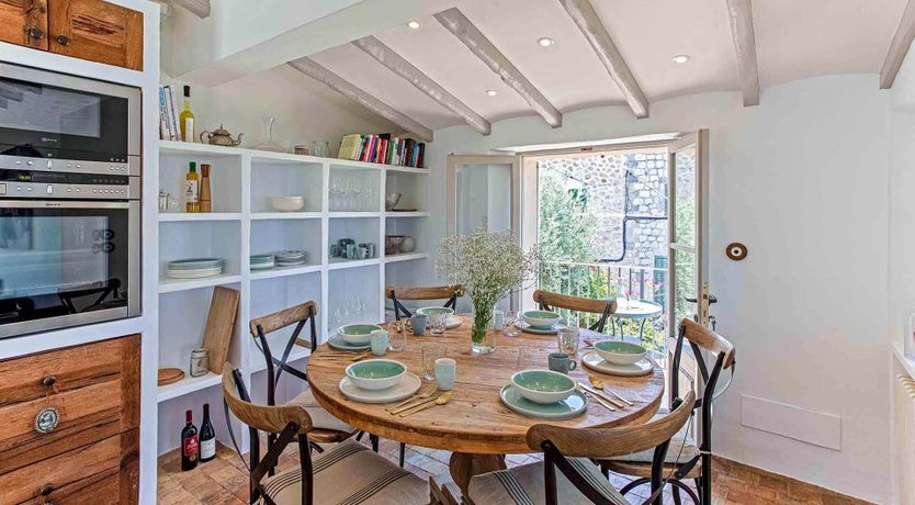 Photo of Majorcan Muse