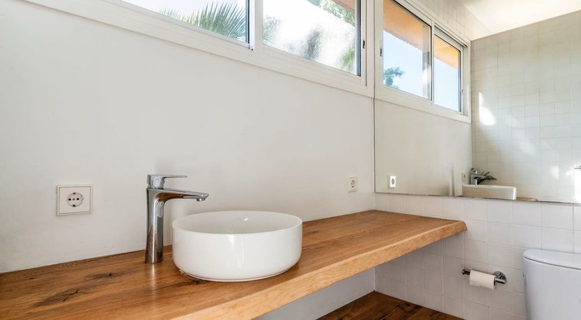 Photo of Sea Glass & Sunshine