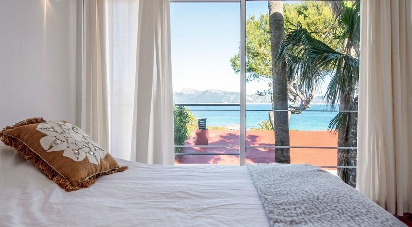 Photo of Sea Glass & Sunshine