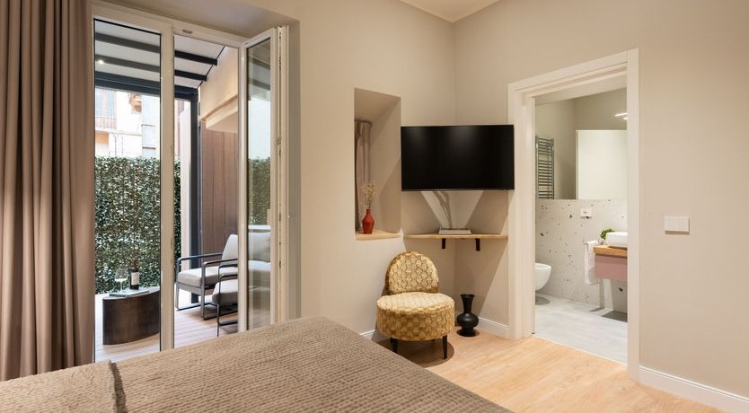 Photo of Renaissance Chic