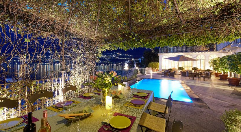 Photo of Como's Jewel