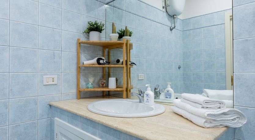 Photo of Roman Refrain