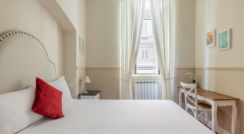 Photo of Roman Refrain