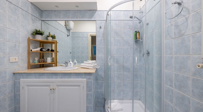 Photo of Roman Refrain