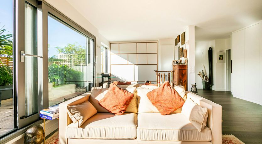 Photo of Parisian Sky