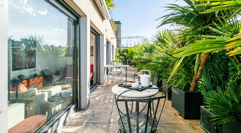 Photo of Parisian Sky