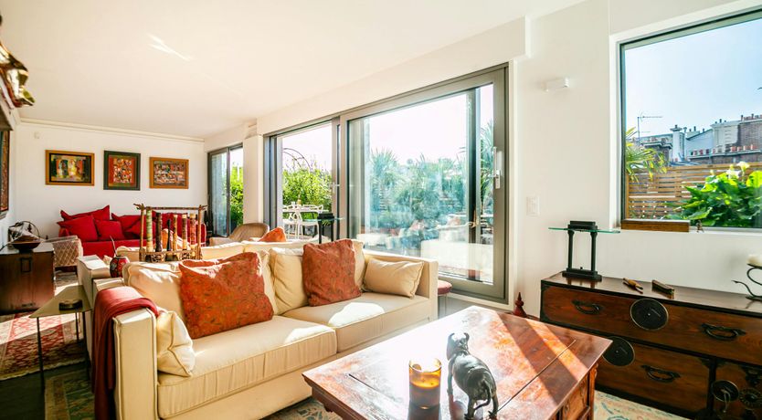 Photo of Parisian Sky