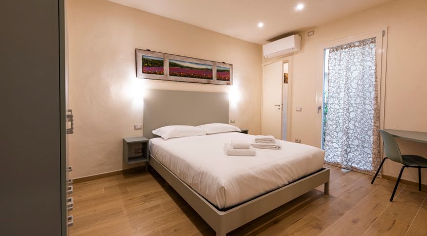 Photo of Renaissance Splendour