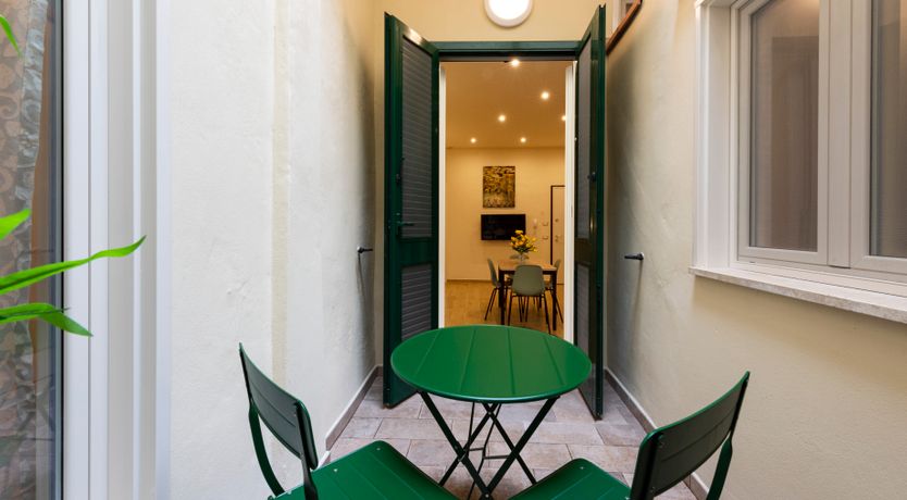 Photo of Renaissance Splendour