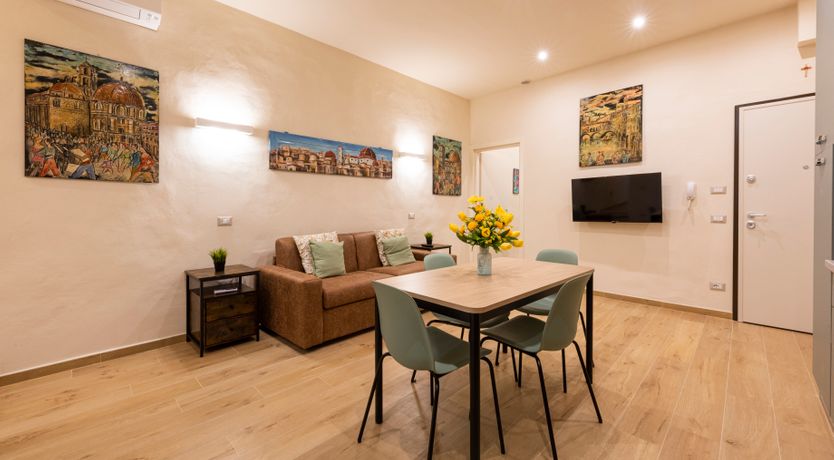 Photo of Renaissance Splendour