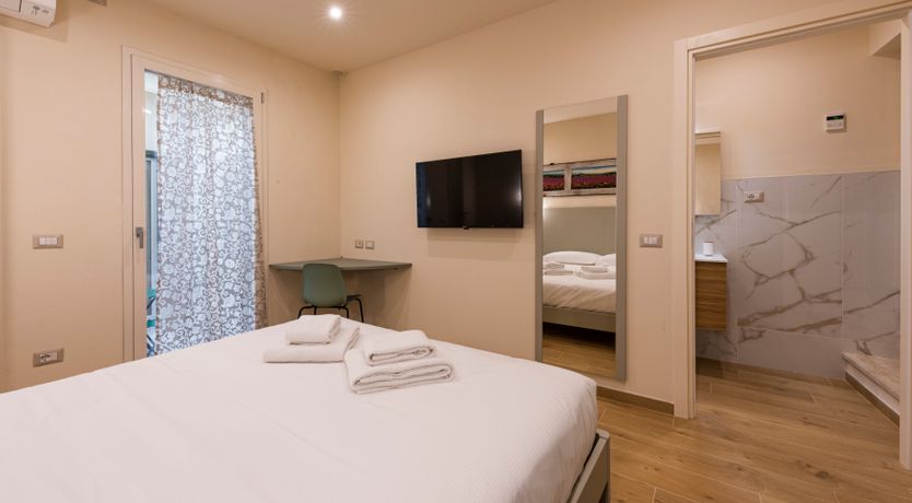 Photo of Renaissance Splendour