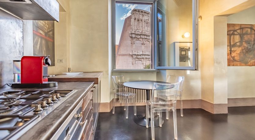 Photo of Roman Elegance