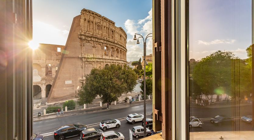 Photo of Roman Elegance