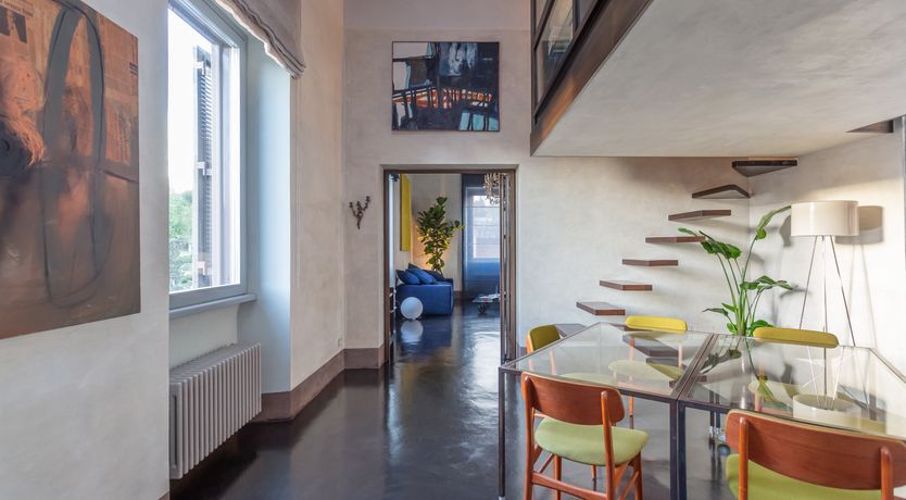 Photo of Roman Elegance