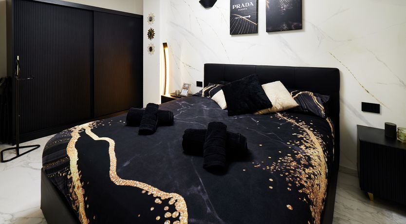 Photo of The Milano Rose