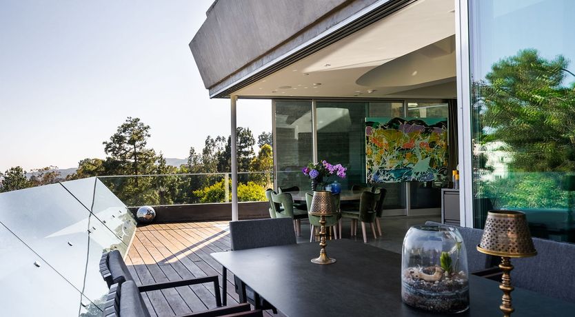 Photo of Golden Glamour